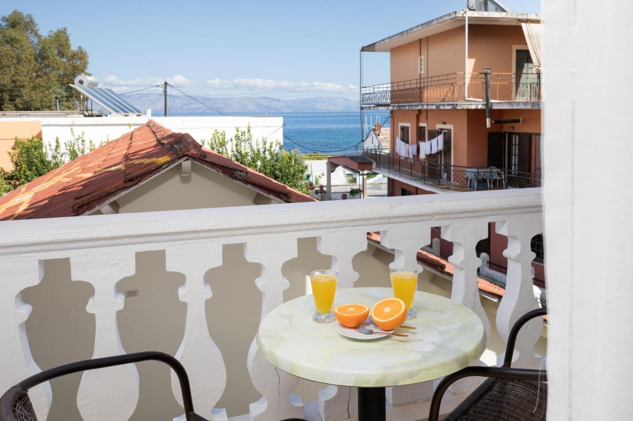 Bella Vista Beach Hotel 바니체스 외부 사진