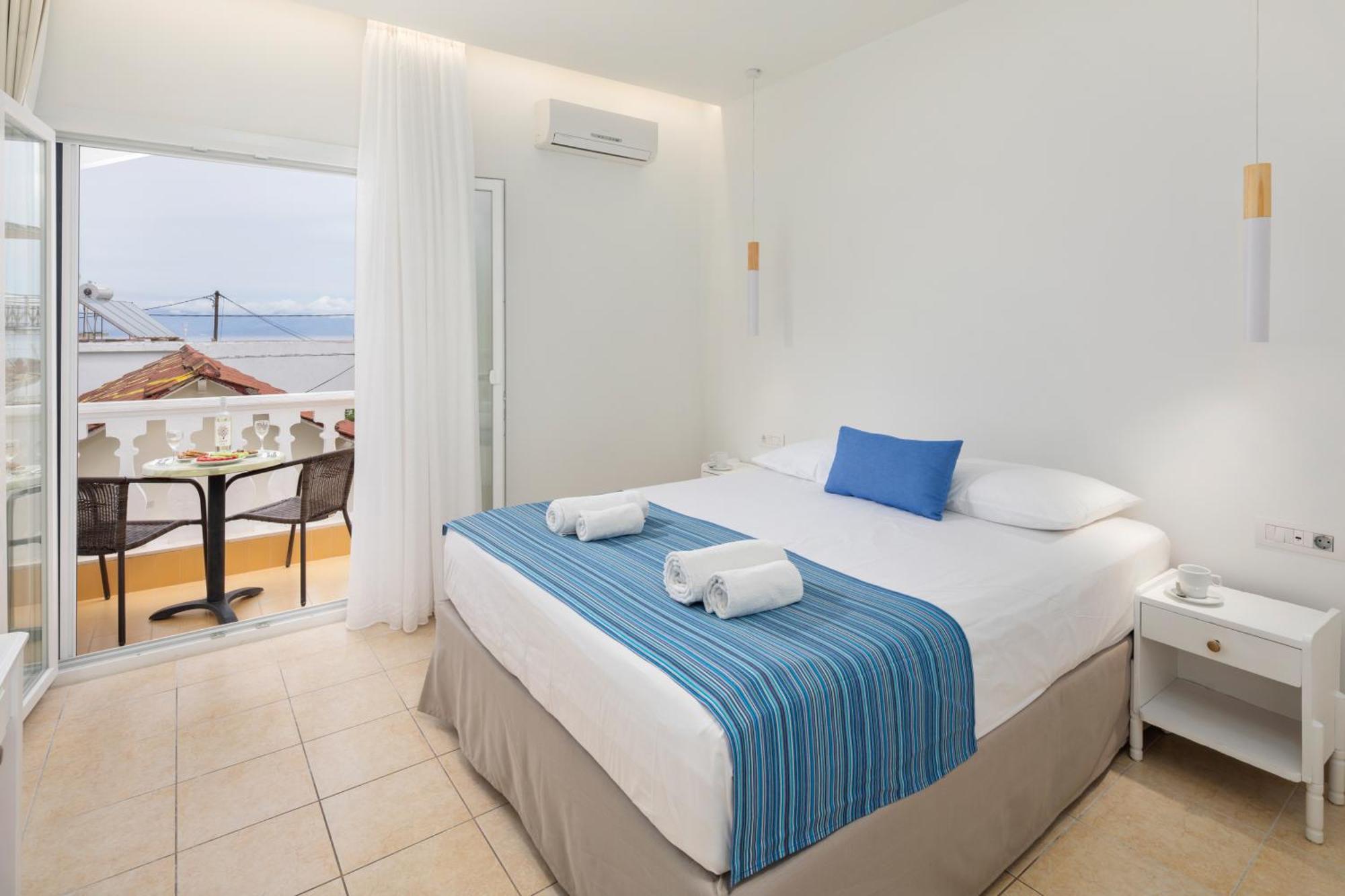 Bella Vista Beach Hotel 바니체스 외부 사진